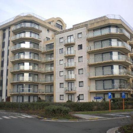 Residente Topaze De Panne Gem 1 Slpk App Luxe Afw & Ruime Parking Incl 外观 照片